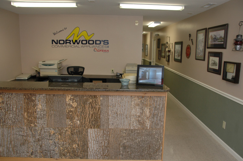 Norwood Front Desk018